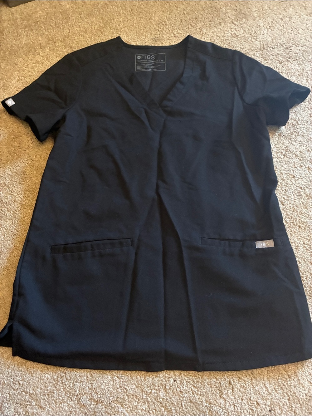 FIGS Women Casma Three-Pocket V-Neck Scrub Top Black Size XS